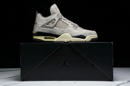 Hyperoad 4 A x “Fossil Maniére Air Ma Stone